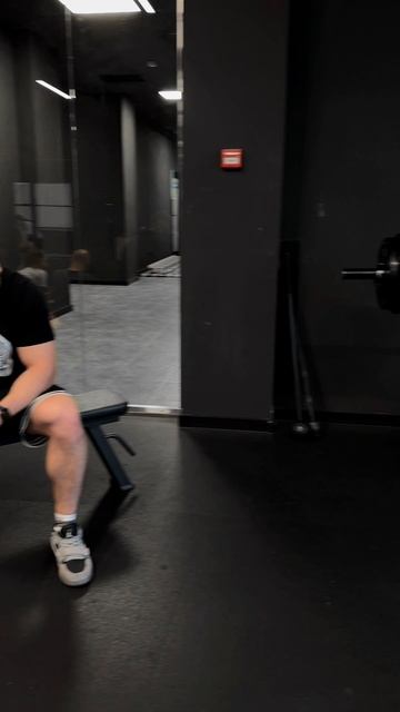 Больно смотреть