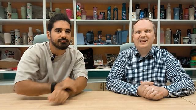 В гостях у Юрия Слуцкого компания Оазис (oasis catalog) скоро видео интервью