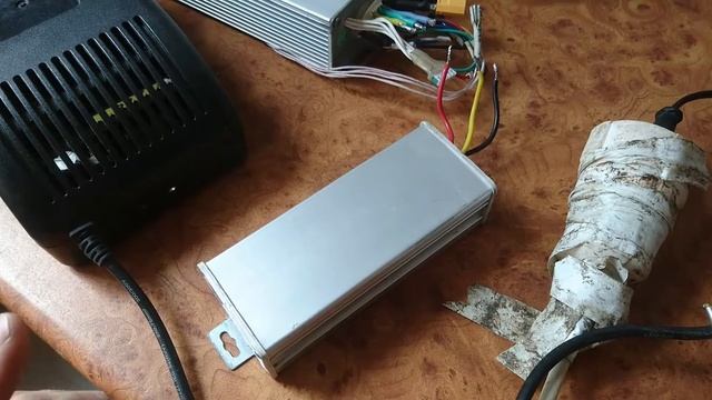 Попытка ремонта понижающего преобразователя DC -DC 12 в. и зарядника 48-72 в. Каковы шансы