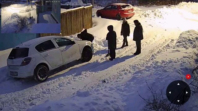 БЛОНДИНКИ В ДЕРЕВНЕ