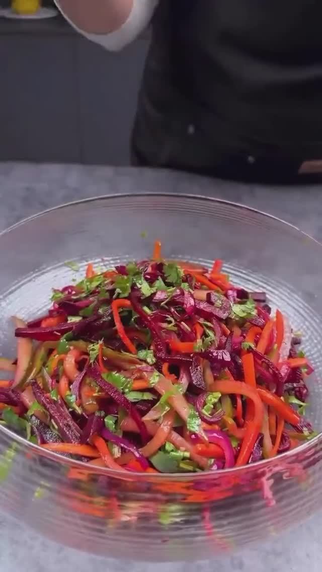 🥙 Хрустящий овощной салат #салаты