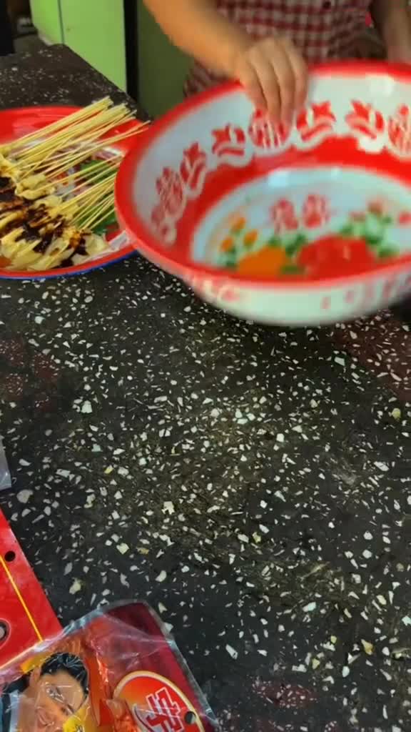 Мукбанги и рукодельники