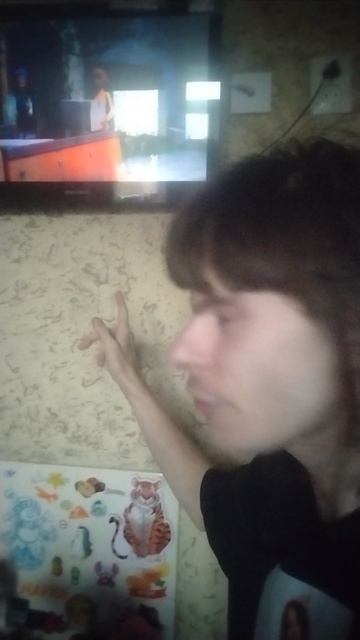 Я смотрю 10 жизней