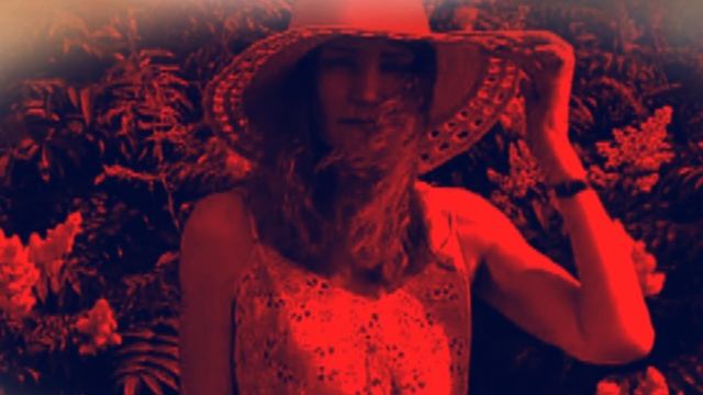 Пою Million de roses Мэри Сказ Спела так