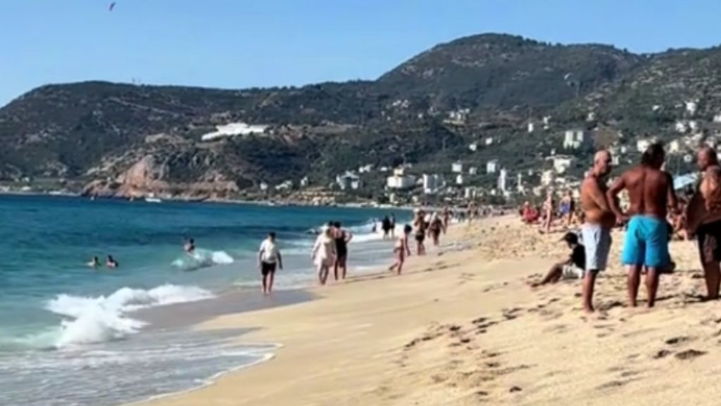 АЛАНЬЯ В НОЯБРЕ. ТУРЦИЯ 2025. #türkiye2025 #alanya #mahmutlar