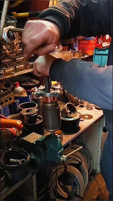 Сегментный съёмник для подшипников якоря лебёдки #LebedkaService #ЛебедкаСервис #эвaкуатор #лебедка