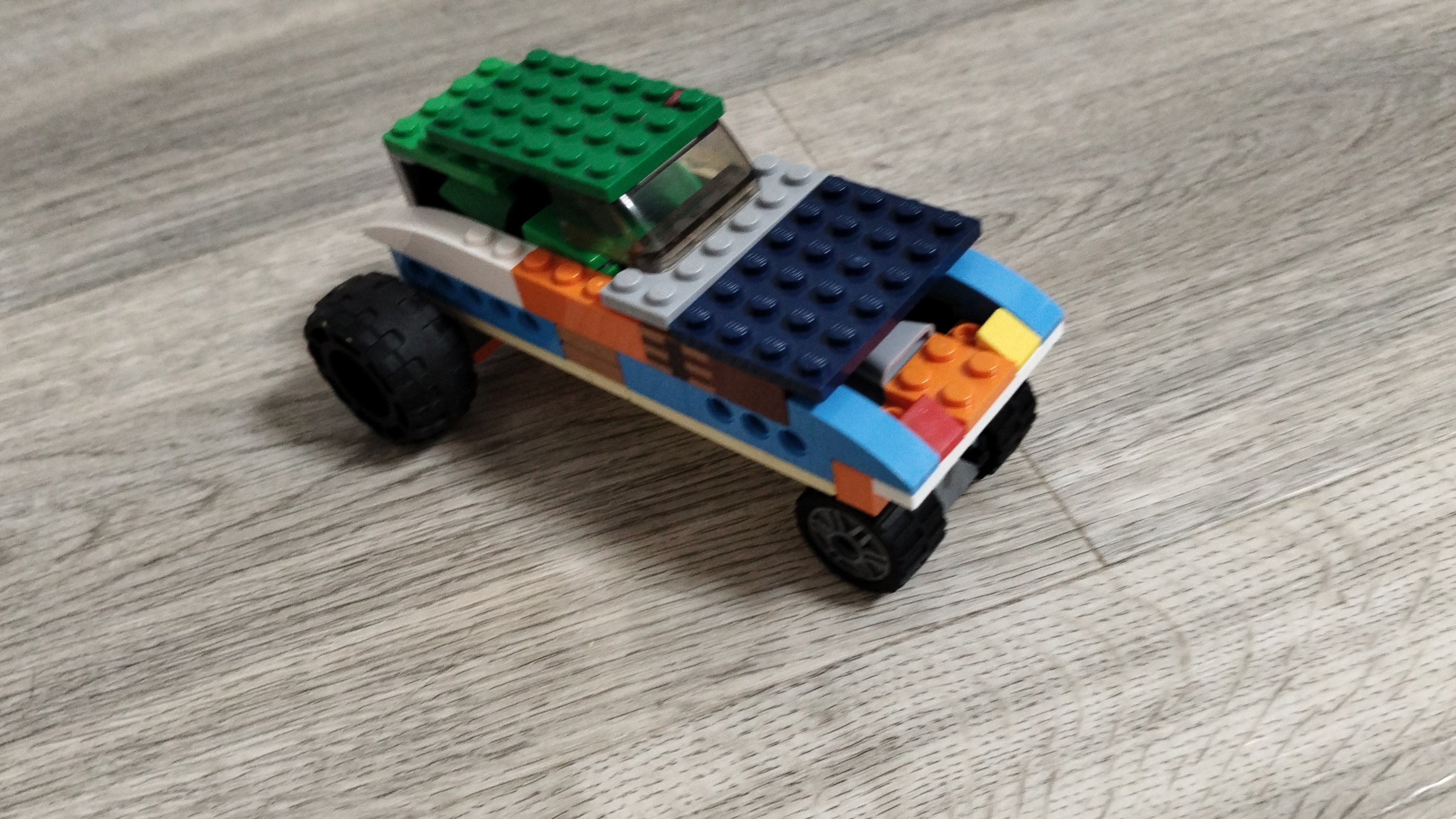 краш-тест лего автомобиля