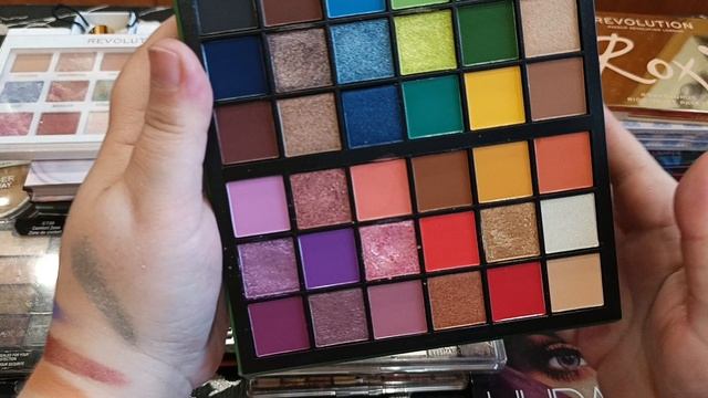 Перебирашки. Тени для век, пудры для лица🔥