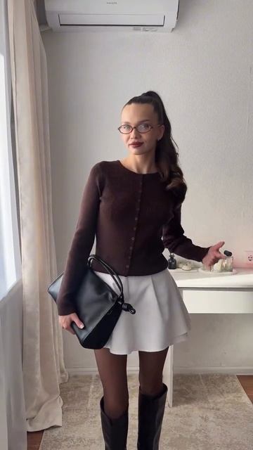 Образ с коричневым кардиганом🤎