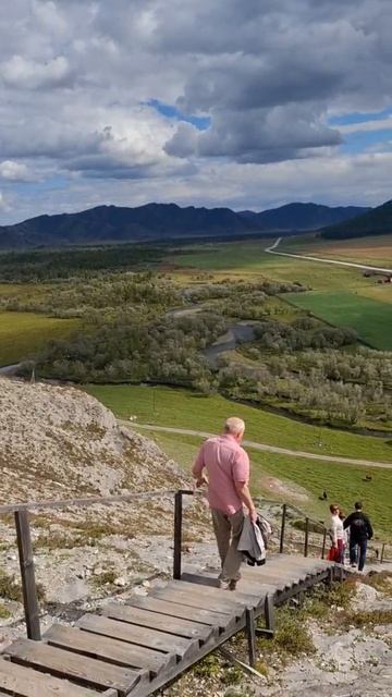 Где жили охотники Алтая в древности?