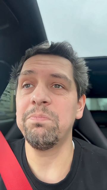 ДАЙТЕ ХУДОЖНИКУ КРАСКИ, ОН…