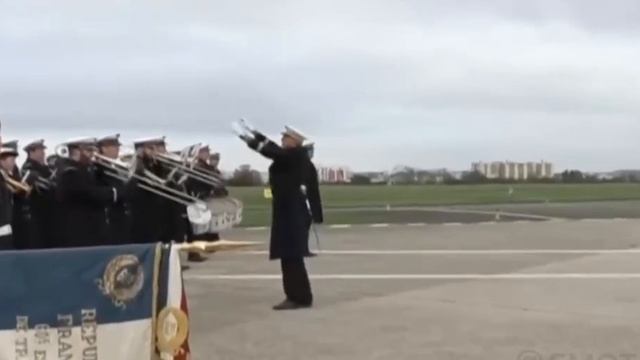 Зеленский прибыл во Францию с официальным визитом к Макрону за самолетами и ПВО