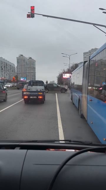 Друзья пожалуйста пропускайте скорые