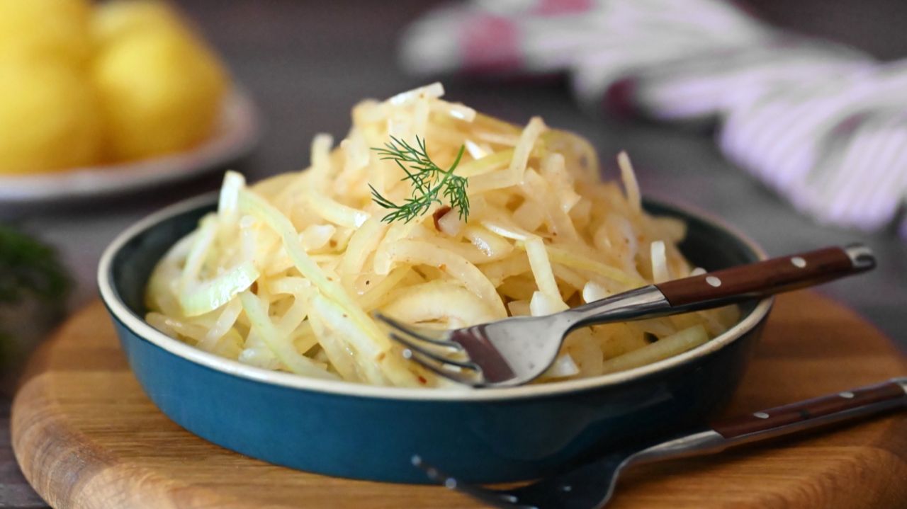 Маринованный лук без уксуса: быстро, вкусно и с лимонной кислотой