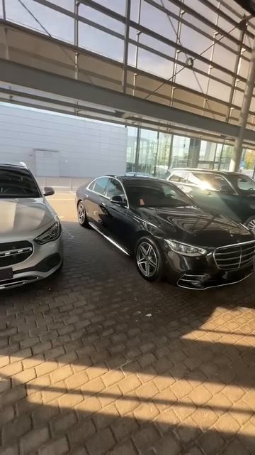 Привезли из Кореи два шикарных Mercedes-Benz S-Класса и GLA.