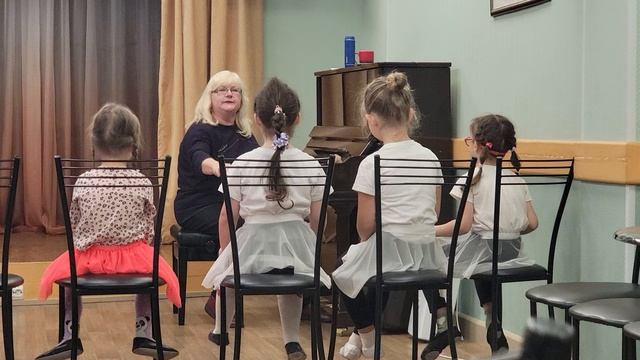 Открытый урок по вокалу, ДДТ