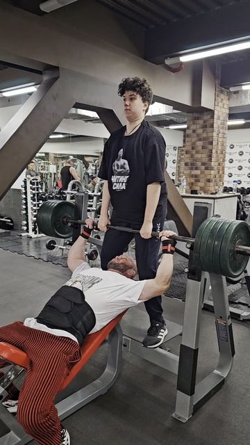 Попытка пожать 120 кг в 50 лет без курса стероидов