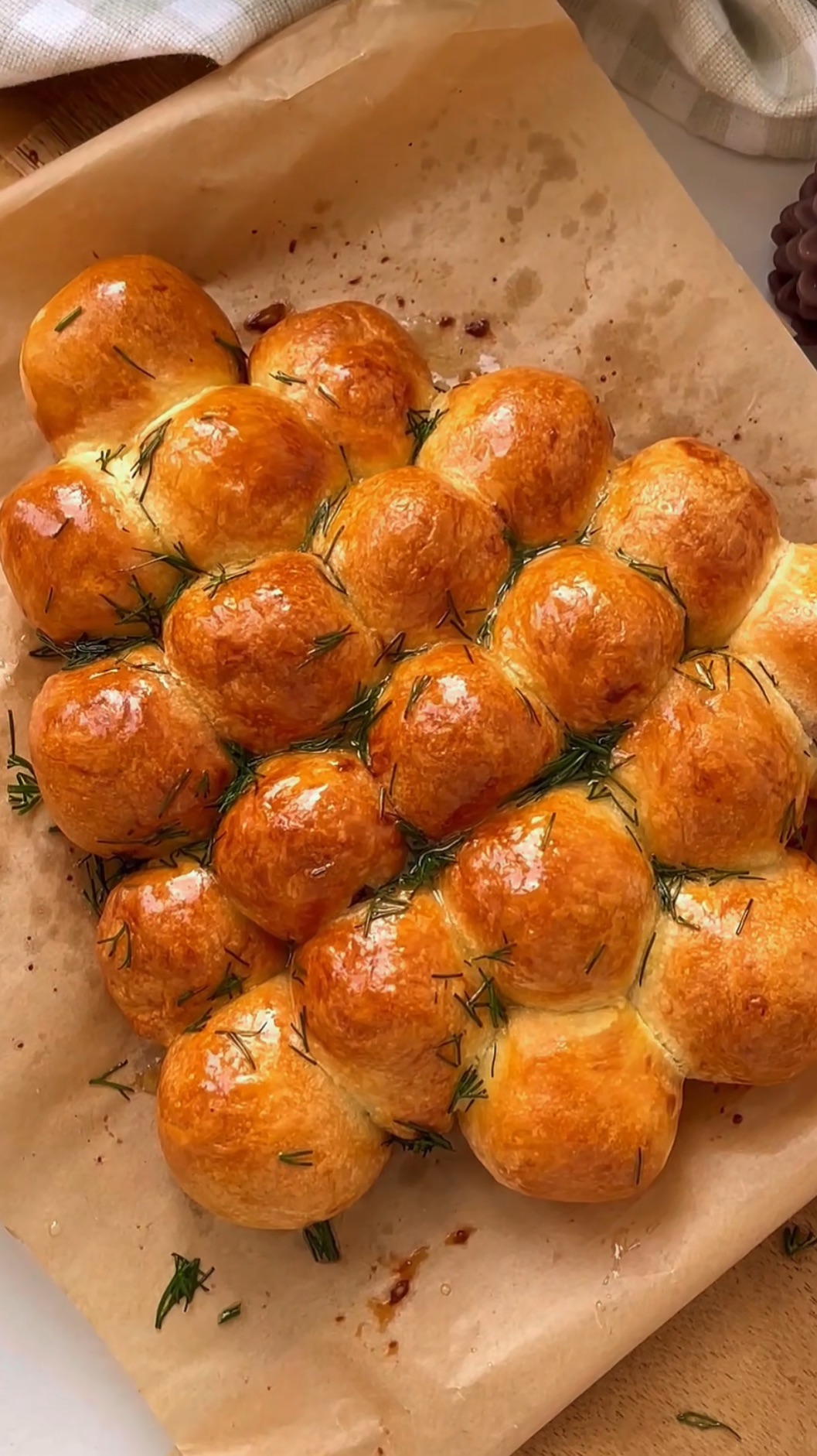 Сырная ёлочка 🌲 Безумно вкусная закуска из слоеного теста с сыром.