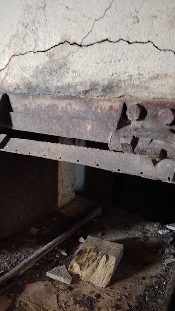 Шахта подачи снарядов. Батарея Милютин