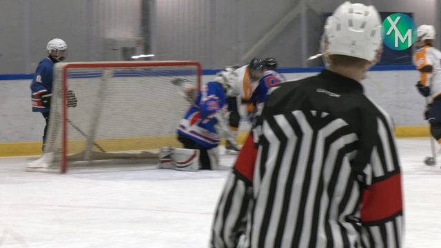 В Ханты-Мансийске продолжается борьба за звание сильнейшей команды в рамках первенства ШХЛ