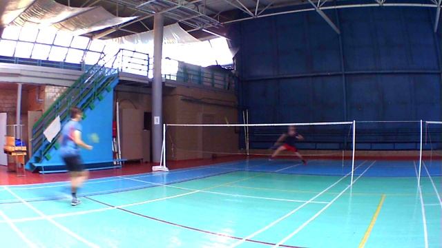 9. Бадминтон - изучение тактических действий в одиночной игре
