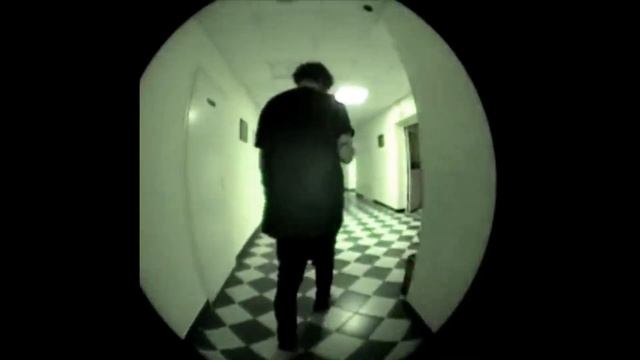 [FREE] futuristic glo + wormganger + code10/code80 type beat "around the wrold" ☆