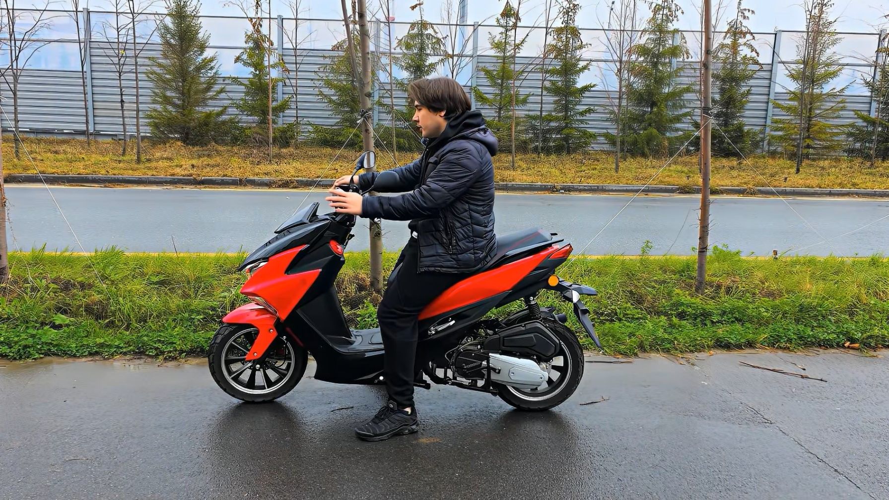 Скутер ARC. Краткий обзор.