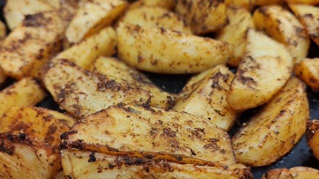 20-11-2025 приготовила картофель по деревенски