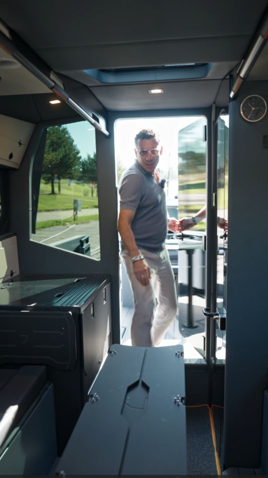 Этот катер уважает только действие!  Jaktar J-30 в наличии!!!