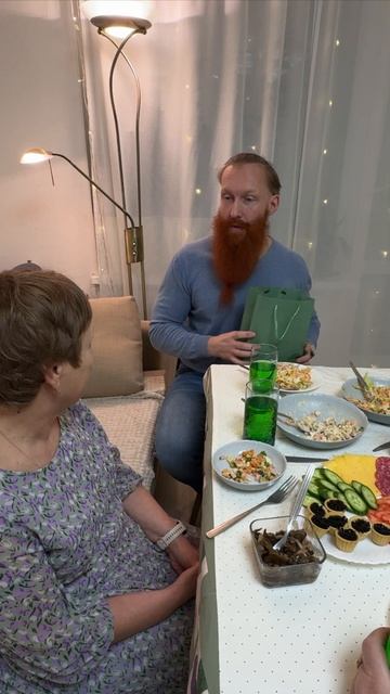 К счастью День Рожденья только раз в году