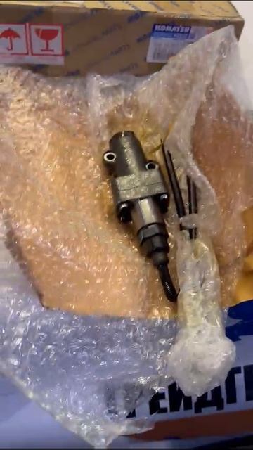 729-13-01110 Датчик в сборе гидрораспределителя для экскаваторов komatsu PC800, PC2000