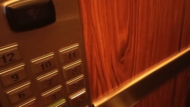 Пассажирский лифт Schindler V=1 м-с, Q=1000 кг (5196)