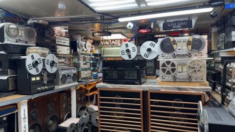 Усилитель Onkyo Integra P-308 и Onkyo Integra M-508