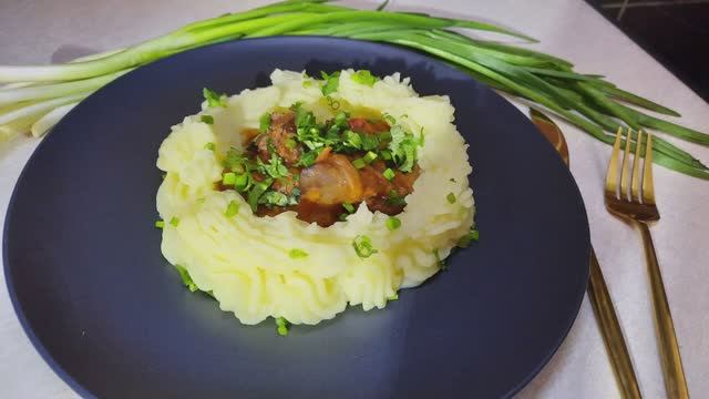 Нежнейшая куриная печень в томатном соке!👍👍👍