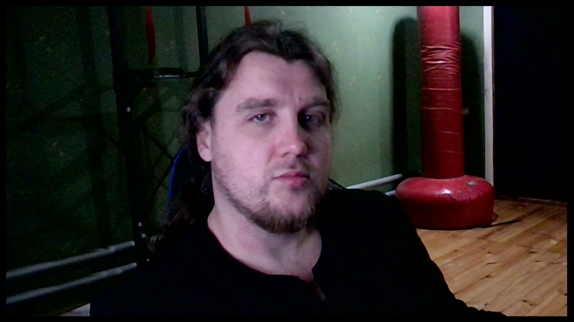 МУЖЧИНЫ БОЛЬШЕ НЕ СЧИТАЮТ ЖЕНЩИН СВОИМИ