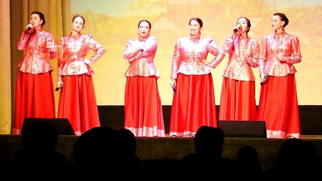 "Ай дули! Ай дадули! Ай дадули, дули я!"- ансамбль Ясынька