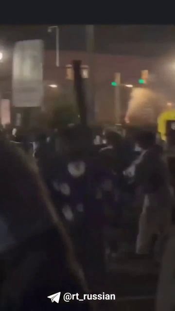 Стрельба на церемонии зажжения рождественской ёлки в Северной Каролине — ранены четыре человека.