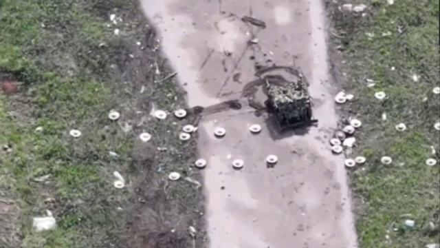 Очистка дороги от мин. СВО.