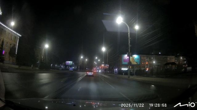 Саратов 22.11.25 Подрезают бабы