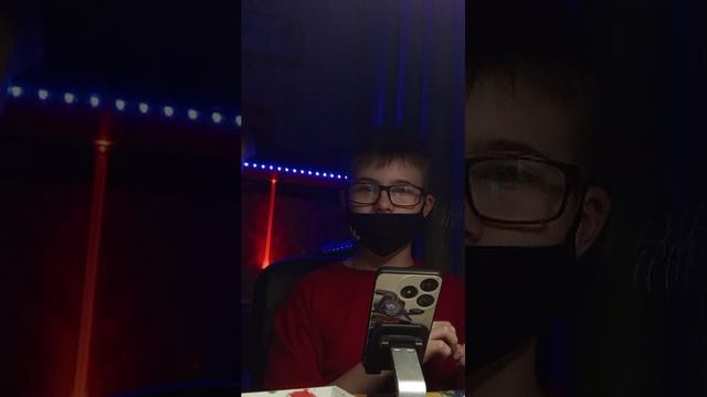 Рено из пластилина