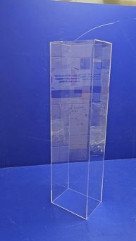 Вертикальный колпак из прозрачного акрила