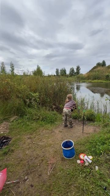 Секрет удачи прост: закинул — ждёшь — перекусил. Всё! 😅
