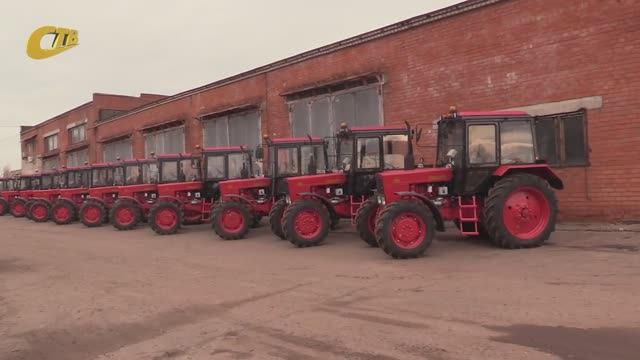 В ГКС ЖЕЛЕЗНОГОРСКА ПОСТУПИЛА ПАРТИЯ НОВЫХ ТРАКТОРОВ "БЕЛАРУС"