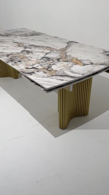 Стол обеденный Q-Home Адажио, 240/320 см, раздвижной, глянцевая керамика Arctic Ocean / Золотой