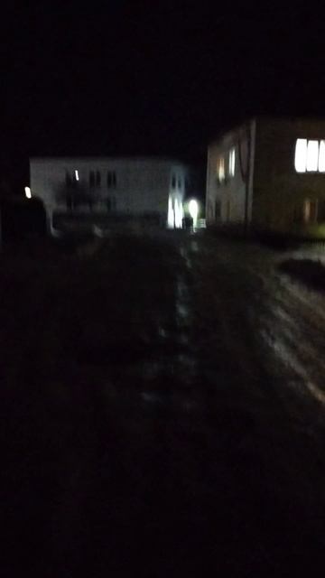 Вечерняя прогулка по посёлку