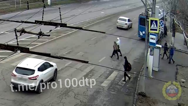 ДТП в Волгограде "Завершил маневр"