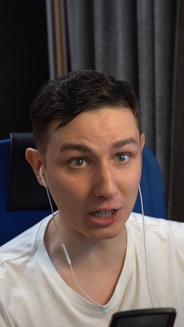 А ты бы хотел стал профессиональным футболистом?