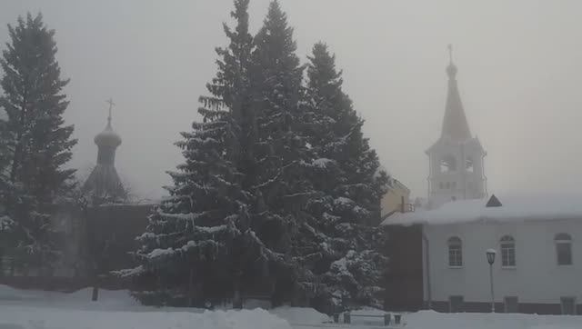Сильный мороз в Нарымском сквере (Новосибирск).