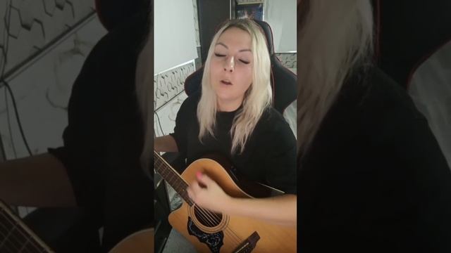 Песни под гитару