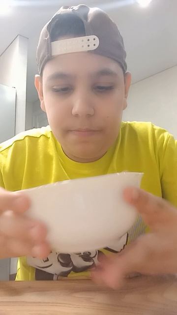 Обзор на Сухарики Ржаные со вкусом "Красная Икра" от «Кириешки».